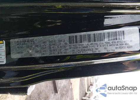 2018 Jeep Wrangler Unlimited Sahara 4X4 из США, поврежденный, VIN 1C4HJXEG8JW305632